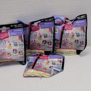 4 Littlest Pet Shop Pets In The City Puttin On The Glitz Blind Bags #1 - #24 NEW